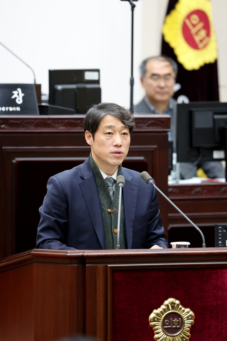 인천시의회 이용창 교육위원장, 교원‧...